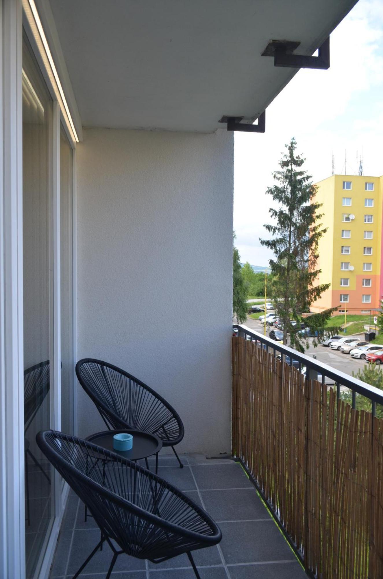 Apartment Hemsen Prešov Exteriör bild